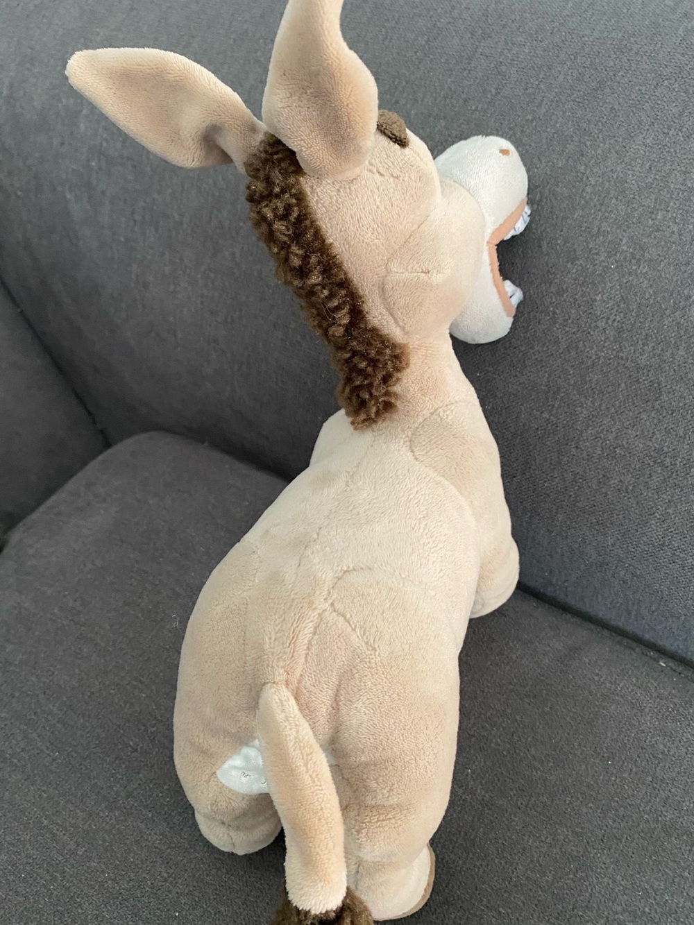 Plushy Stuffed Animal “- Donkey”from the Movie Shrek - Dreamworks-9 to 11 inches - Picture 4 of 9